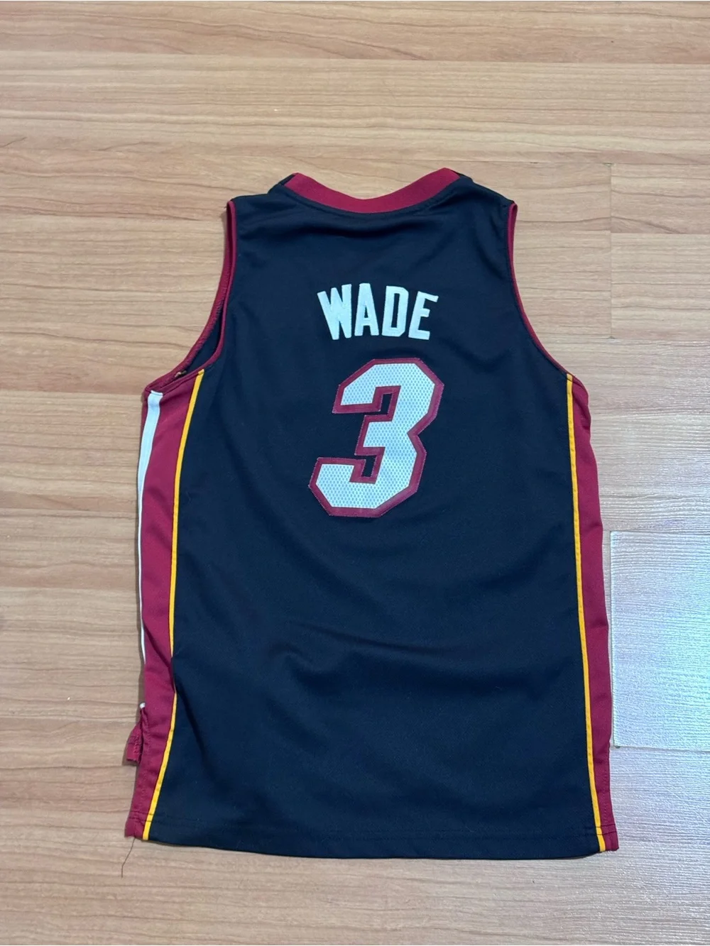 Adidas Miami Heat Dwyane Wade #3 Kids Mesh Jersey Black Medium